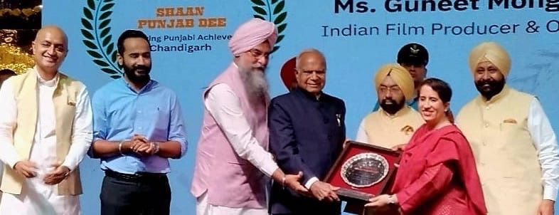 ਵਿਸ਼ਵ ਪੰਜਾਬੀ ਸੰਗਠਨ ਨੇ ਪ੍ਰਸਿੱਧ ਪੰਜਾਬੀ ਉਦਯੋਗਪਤੀਆਂ ਅਤੇ ਕਲਾਕਾਰਾਂ ਨੂੰ ਕੀਤਾ ਸਨਮਾਨਿਤ