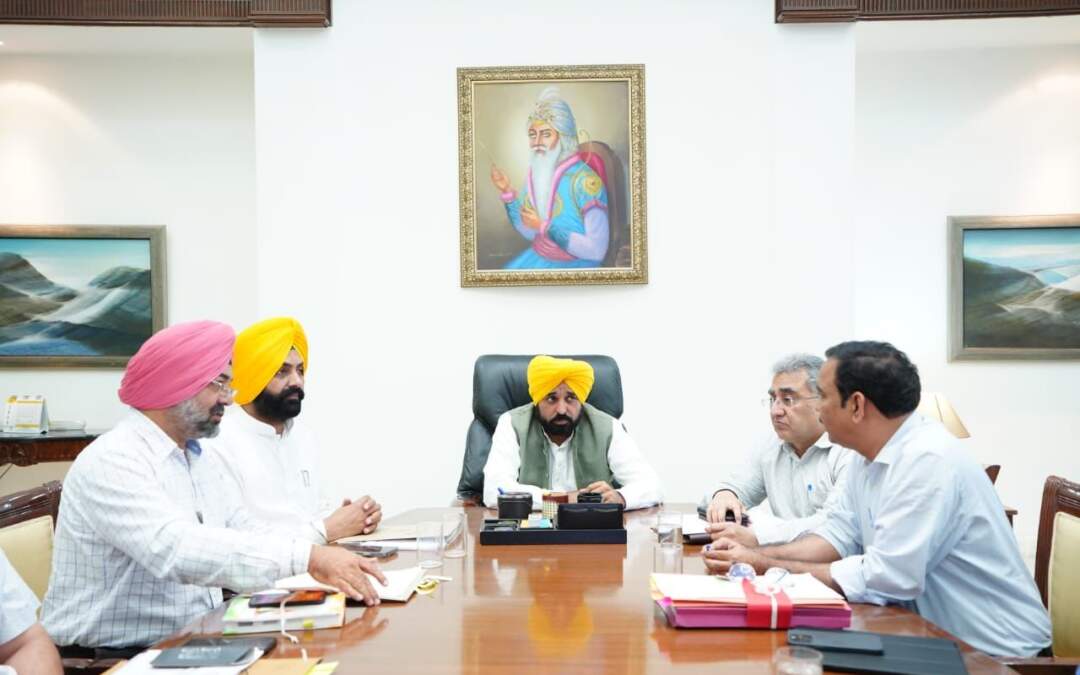 ਮੁੱਖ ਮੰਤਰੀ ਵੱਲੋਂ ਟਰਾਂਸਪੋਰਟਰਾਂ ਨੂੰ ਟੈਕਸ ਭਰਨ ਲਈ ਛੋਟ ਪ੍ਰਤੀ ਮਹੀਨਾ ਚਾਰ ਦਿਨ ਤੋਂ ਵਧਾ ਕੇ ਛੇ ਦਿਨ ਤੱਕ ਕਰਨ ਦਾ ਐਲਾਨ