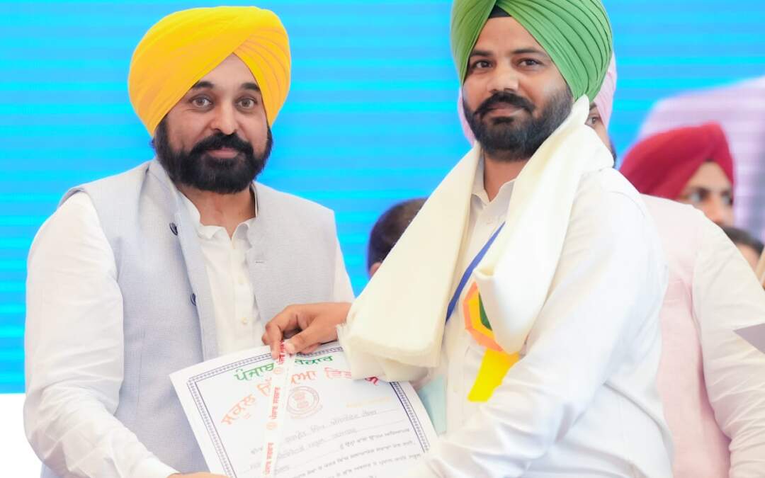 ਮੁੱਖ ਮੰਤਰੀ ਵੱਲੋਂ ਸਿੱਖਿਆ ਵਿਭਾਗ ਵਿੱਚ ਵੱਡੇ ਪੱਧਰ ਉਤੇ ਭਰਤੀ ਮੁਹਿੰਮ ਸ਼ੁਰੂ ਕਰਨ ਦਾ ਐਲਾਨ