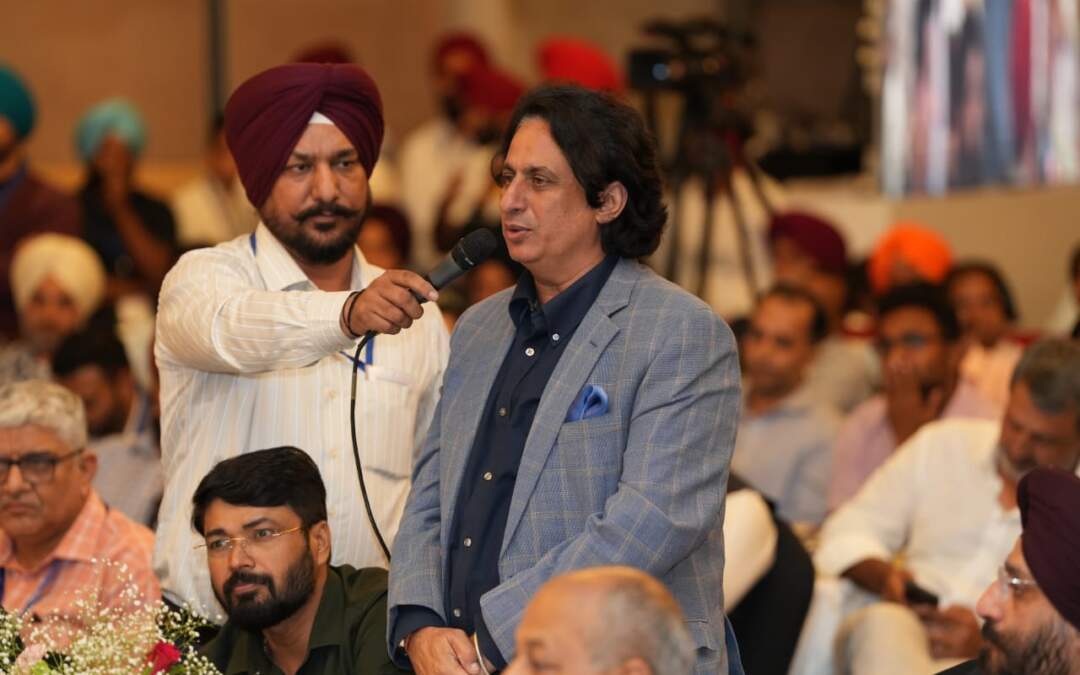 ਮੋਹਾਲੀ ਵਿਖੇ ‘ਸਰਕਾਰ-ਸਨਅਤਕਾਰ ਮਿਲਣੀ’ ਦੌਰਾਨ ਉਦਯੋਗਪਤੀਆਂ ਵੱਲੋਂ ਭਗਵੰਤ ਸਿੰਘ ਮਾਨ ਸਰਕਾਰ ਦੇ ਫੌਰੀ ਫੈਸਲਿਆਂ ਦੀ ਸ਼ਲਾਘਾ