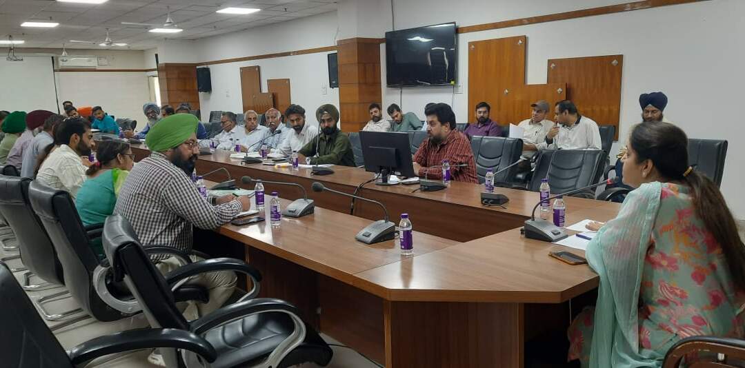 ਫਾਜਿ਼ਲਕਾ ਜਿ਼ਲ੍ਹੇ ਦੀ ਪਰਾਲੀ ਸੰਭਾਲ ਲਈ ਨਿਵੇਕਲੀ ਪਹਿਲ