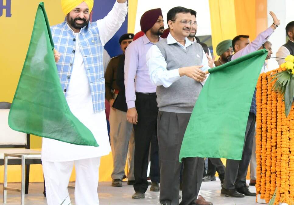 ਮੁੱਖ ਮੰਤਰੀ ਭਗਵੰਤ ਮਾਨ ਤੇ ਦਿੱਲੀ ਦੇ ਮੁੱਖ ਮੰਤਰੀ ਅਰਵਿੰਦ ਕੇਜਰੀਵਾਲ ਵੱਲੋਂ ਪੰਜਾਬ ਵਿੱਚ ‘ਮੁੱਖ ਮੰਤਰੀ ਤੀਰਥ ਯਾਤਰਾ ਸਕੀਮ ਦੀ ਸ਼ੁਰੂਆਤ’