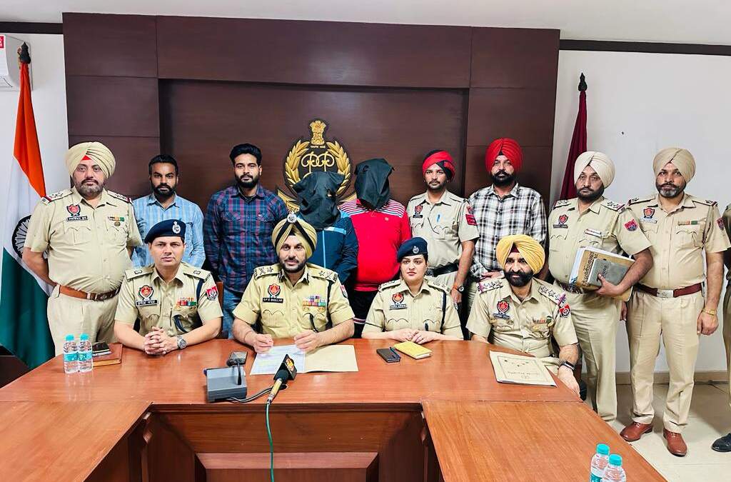 ਪੰਜਾਬ ਪੁਲਿਸ ਵੱਲੋਂ ਦਿੱਲੀ ਤੇ ਹਰਿਆਣਾ ਦੀਆਂ ਫਾਰਮਾ ਫੈਕਟਰੀਆਂ ਤੋਂ ਚਲਾਏ ਜਾ ਰਹੇ ਅੰਤਰ-ਰਾਜੀ ਗੈਰ-ਕਾਨੂੰਨੀ ਓਪੀਔਡਜ਼ ਮੈਨੂਫੈਕਚਰਿੰਗ ਅਤੇ ਸਪਲਾਈ ਨੈਟਵਰਕ ਦਾ ਪਰਦਾਫਾਸ਼