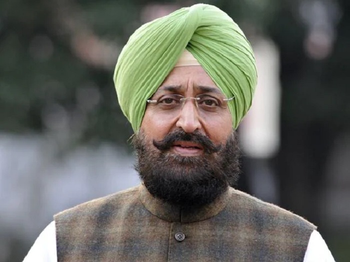 ਵਿਰੋਧੀ ਧਿਰ ਦੇ ਆਗੂ ਨੇ ਕਿਸਾਨ ਭਾਈਚਾਰੇ ਨਾਲ ਕੀਤੇ ਵਾਅਦੇ ਪੂਰੇ ਕਰਨ ਦੀ ਕੀਤੀ ਮੰਗ