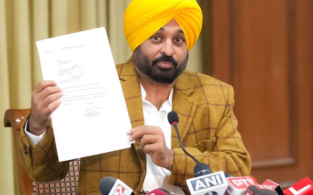 ਗਣਤੰਤਰ ਦਿਵਸ ਪਰੇਡ ਲਈ ਸੂਬੇ ਦੀ ਝਾਕੀ ਨੂੰ ਰੱਦ ਕਰਨ ਉਤੇ ਮੁੱਖ ਮੰਤਰੀ ਵੱਲੋਂ ਭਾਜਪਾ ਦੀ ਅਗਵਾਈ ਵਾਲੀ ਕੇਂਦਰ ਸਰਕਾਰ ਦੀ ਆਲੋਚਨਾ