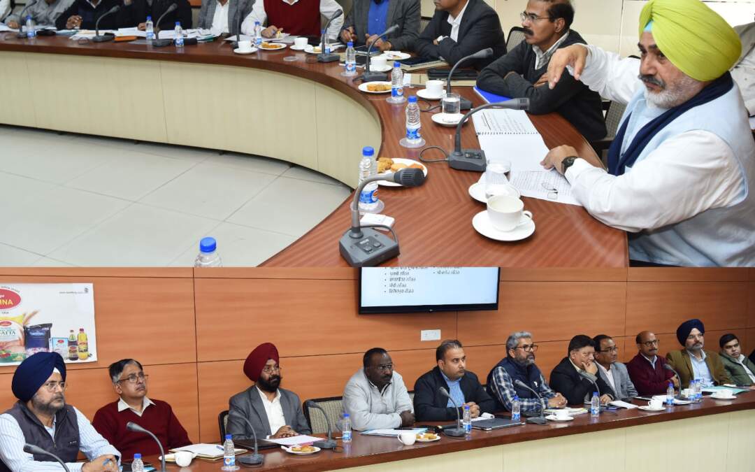ਚੇਤਨ ਸਿੰਘ ਜੌੜਾਮਾਜਰਾ ਵੱਲੋਂ ਜਲ ਸਰੋਤ ਅਤੇ ਖਣਨ ਤੇ ਭੂ-ਵਿਗਿਆਨ ਵਿਭਾਗਾਂ ਦੇ ਅਧਿਕਾਰੀਆਂ ਨਾਲ ਪਲੇਠੀ ਮੀਟਿੰਗ
