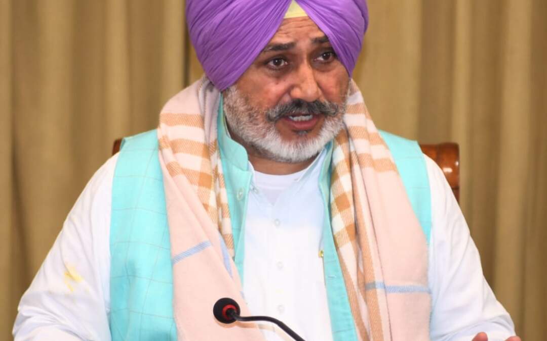 ਜੌੜਾਮਾਜਰਾ ਵੱਲੋਂ ਸਸਤਾ ਰੇਤਾ-ਬਜਰੀ ਮੁਹੱਈਆ ਕਰਾਉਣ, ਗ਼ੈਰ-ਕਾਨੂੰਨੀ ਮਾਈਨਿੰਗ ਨੂੰ ਠੱਲ੍ਹ ਪਾਉਣ ਅਤੇ ਪਰਾਲੀ ਦਾ ਨਿਪਟਾਰਾ ਯਕੀਨੀ ਬਣਾਉਣ ਦਾ ਅਹਿਦ