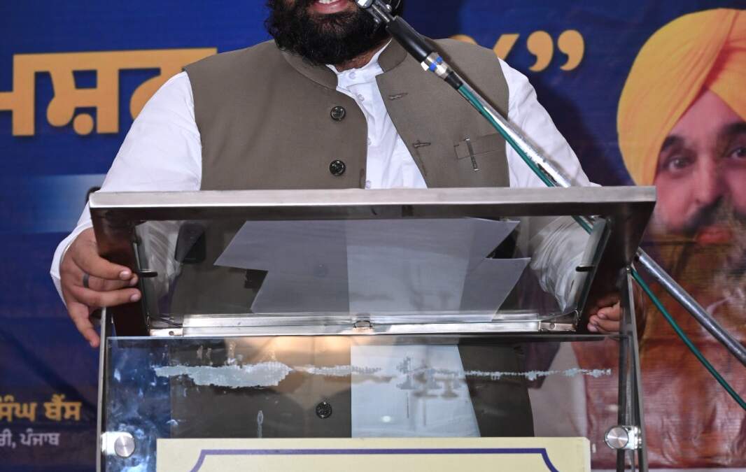 ਪੰਜਾਬ ਦੇ ਸਕੂਲ ਸਿੱਖਿਆ ਮੰਤਰੀ ਹਰਜੋਤ ਹਰਜੋਤ ਸਿੰਘ ਬੈਂਸ ਵਲੋਂ ਮਿਸ਼ਨ 100 ਪ੍ਰਤੀਸ਼ਤ ਲਾਂਚ