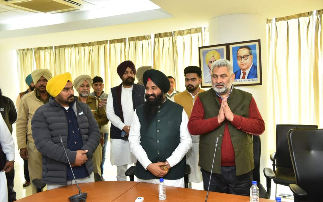 ਗੁਰਦੇਵ ਸਿੰਘ ਸੰਧੂ ਨੇ ਪੰਜਾਬ ਰਾਜ ਜੰਗਲਾਤ ਵਿਕਾਸ ਨਿਗਮ ਲਿਮਟਿਡ ਦੇ ਵਾਈਸ ਚੇਅਰਮੈਨ ਦਾ ਅਹੁਦਾ ਸੰਭਾਲਿਆ