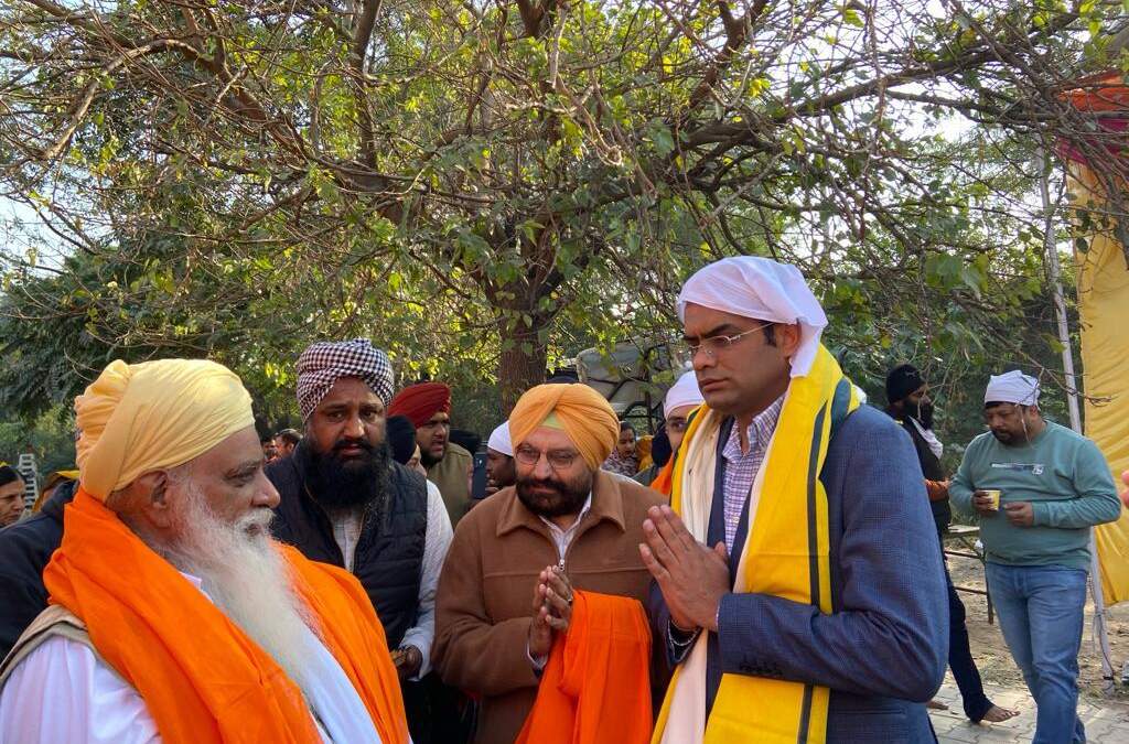 MCC ਨੇ ਚੰਡੀਗੜ੍ਹ ਵਿਖੇ ‘ਸੀਸ ਮਾਰਗ ਯਾਤਰਾ’ ਨਗਰ ਕੀਰਤਨ ਦਾ ਸਵਾਗਤ ਕੀਤਾ