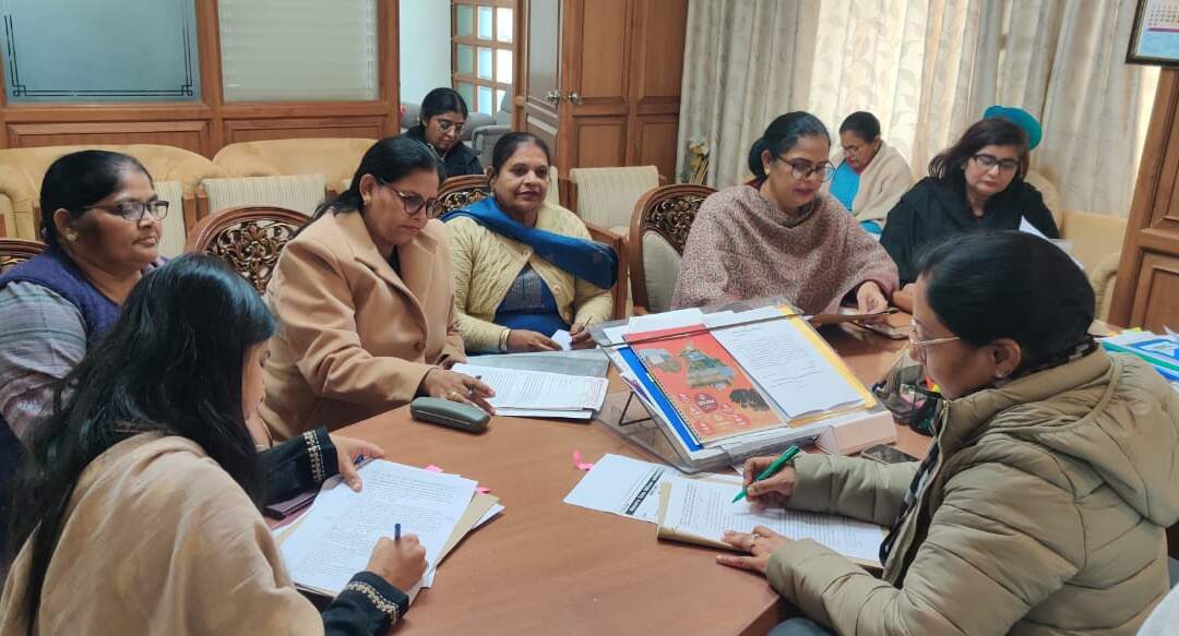 ਡਾ. ਬਲਜੀਤ ਕੌਰ ਨੇ ਆਂਗਣਵਾੜੀ ਯੂਨੀਅਨ ਨਾਲ ਕੀਤੀ ਮੀਟਿੰਗ: ਜਾਇਜ਼ ਮੰਗਾਂ ਦੇ ਹੱਲ ਦਾ ਦਿੱਤਾ ਭਰੋਸਾ