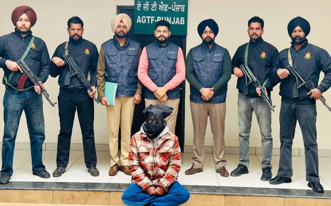 ਪੰਜਾਬ ਪੁਲਿਸ ਦੀ ਏਜੀਟੀਐਫ ਨੇ ਲਾਰੈਂਸ ਬਿਸ਼ਨੋਈ ਅਤੇ ਗੋਲਡੀ ਬਰਾੜ ਗੈਂਗ ਦਾ ਸੰਚਾਲਕ ਕੀਤਾ ਗ੍ਰਿਫ਼ਤਾਰ; ਇੱਕ ਪਿਸਤੌਲ, ਟੋਇਟਾ ਫਾਰਚੂਨਰ ਬਰਾਮਦ