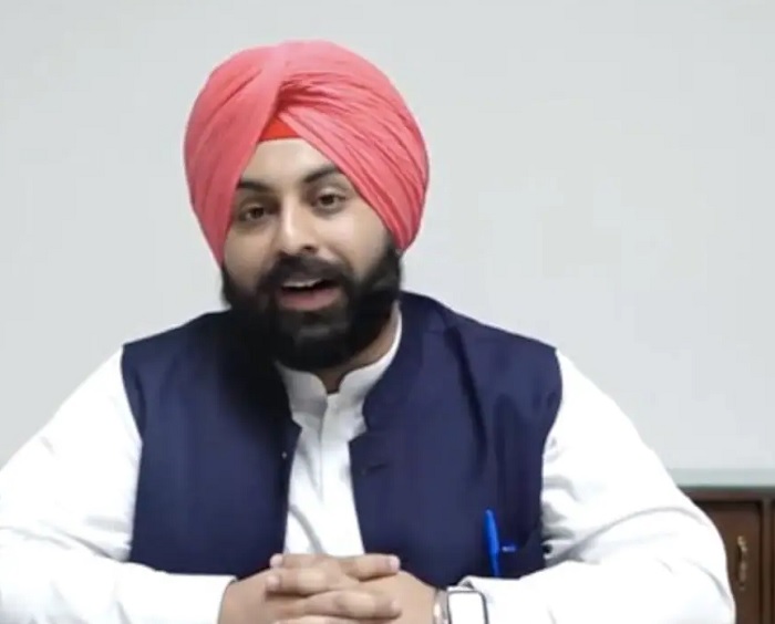 ਪੰਜਾਬ ਦੇ ਸਕੂਲਾਂ ਵਿੱਚ ਅੱਜ ਹੋਣਗੇ ਸਾਹਿਬਜ਼ਾਦਿਆਂ ਦੀ ਲਾਸਾਨੀ ਸ਼ਹਾਦਤ ਨੂੰ ਸਮਰਪਿਤ ਸਮਾਗਮ : ਹਰਜੋਤ ਸਿੰਘ ਬੈਂਸ