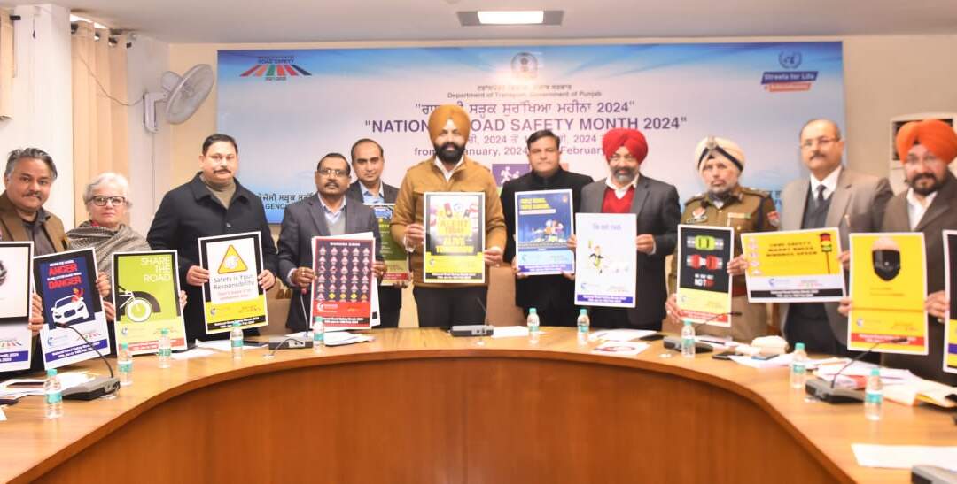 ਲਾਲਜੀਤ ਸਿੰਘ ਭੁੱਲਰ ਵੱਲੋਂ ਸੜਕ ਸੁਰੱਖਿਆ ਮਹੀਨੇ ਦੀ ਸ਼ੁਰੂਆਤ, ਸੜਕੀ ਹਾਦਸਿਆਂ ‘ਚ ਮੌਤ ਦਰ ਘਟਾਉਣ ਲਈ ਸਮੂਹਿਕ ਯਤਨਾਂ ਦੀ ਲੋੜ ‘ਤੇ ਜ਼ੋਰ