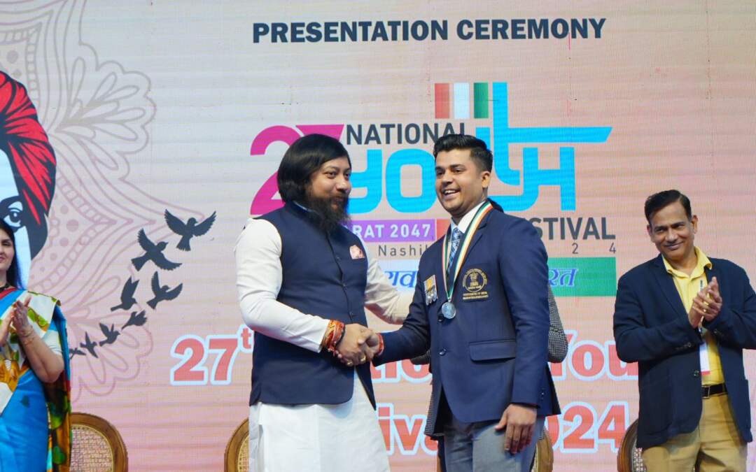 ਚੰਡੀਗੜ੍ਹ ਨਿਵਾਸੀ ਰੋਹਿਤ ਕੁਮਾਰ ਨੇ ਰਾਸ਼ਟਰੀ ਯੁਵਾ ਦਿਵਸ 2024 ‘ਤੇ ਰਾਸ਼ਟਰੀ ਯੁਵਾ ਪੁਰਸਕਾਰ ਪ੍ਰਾਪਤ ਕੀਤਾ