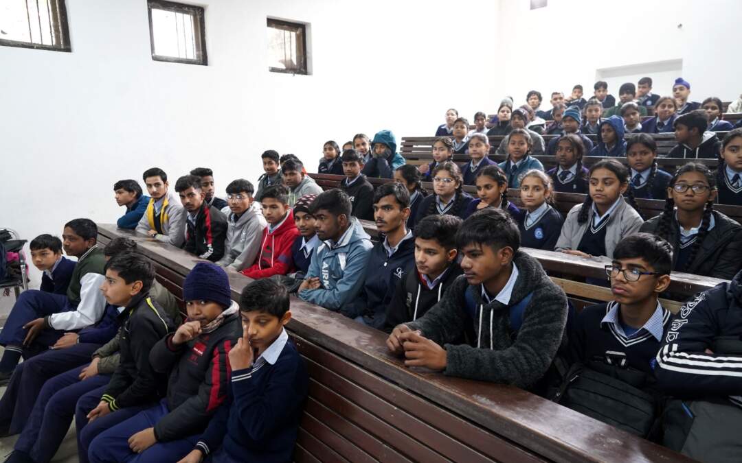 MCC ਸਕੂਲੀ ਵਿਦਿਆਰਥੀਆਂ ਲਈ ਹੋਮ ਕੰਪੋਸਟਿੰਗ ‘ਤੇ ਹੈਂਡ-ਆਨ-ਸਿਖਲਾਈ ਸੈਸ਼ਨ ਦਾ ਆਯੋਜਨ ਕਰਦਾ ਹੈ