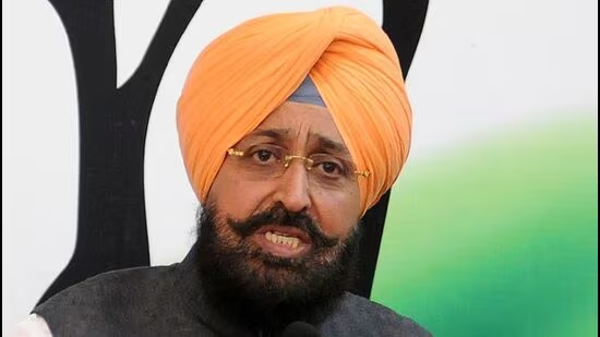 ‘ਆਪ’ ਵੱਲੋਂ ਹਰਿਆਣਾ ਪੁਲਿਸ ਵਿਰੁੱਧ ਕੋਈ ਐਫਆਈਆਰ ਦਰਜ ਨਾ ਕਰਨਾ ਇਨ੍ਹਾਂ ਦੀ ਭਾਜਪਾ ਪ੍ਰਤੀ ਵਫ਼ਾਦਾਰੀ ਸਾਬਤ ਕਰਦਾ ਹੈ: ਬਾਜਵਾ