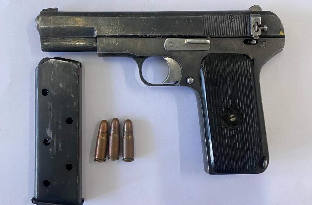 ਪੰਜਾਬ ਪੁਲਿਸ ਨੇ ਨਾਮੀ ਗੈਂਗਸਟਰ ਹੈਪੀ ਜੱਟ ਵੱਲੋਂ ਟਾਰਗੇਟ ਕਿਲਿੰਗਜ਼ ਦੀਆਂ ਸਾਜ਼ਿਸ਼ਾਂ ਨੂੰ ਕੀਤਾ ਨਾਕਾਮ; ਆਟੋਮੈਟਿਕ ਪਿਸਤੌਲ ਸਮੇਤ ਇੱਕ ਕਾਬੂ