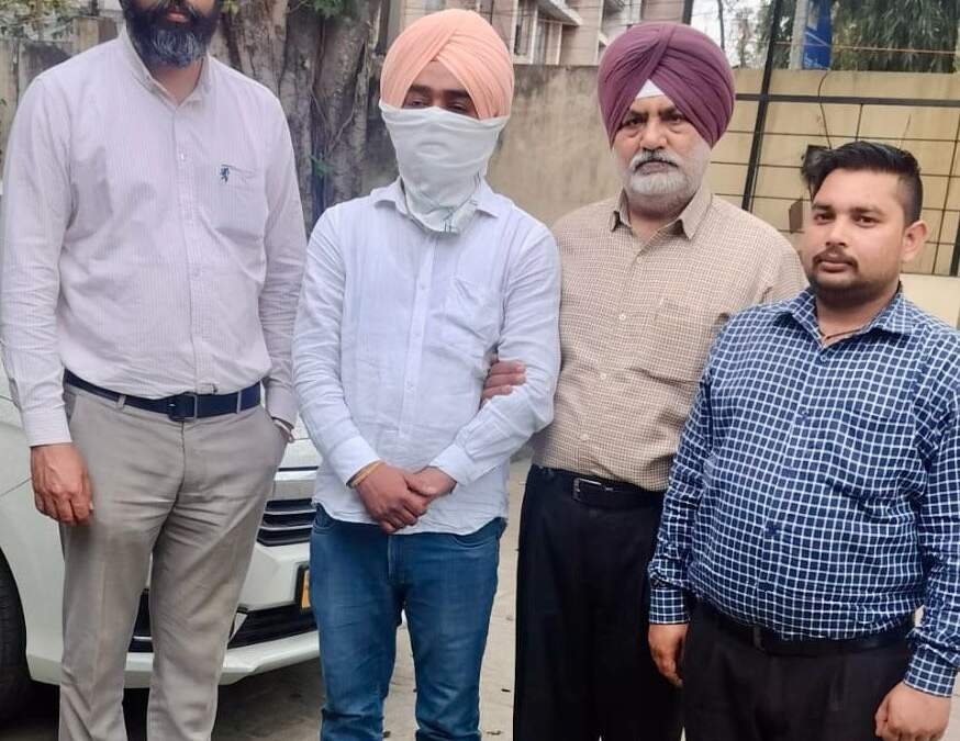 34.70 ਲੱਖ ਰਿਸ਼ਵਤ ਲੈਣ ਵਾਲਾ ਮਾਲ ਪਟਵਾਰੀ ਵਿਜੀਲੈਂਸ ਬਿਊਰੋ ਵੱਲੋਂ ਗ੍ਰਿਫ਼ਤਾਰ