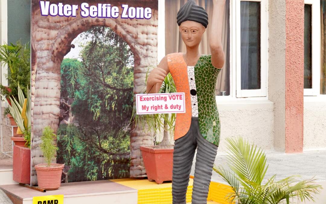 ਚੰਡੀਗੜ੍ਹ ਵਿੱਚ 1 ਜੂਨ ਨੂੰ ਹੋਣ ਵਾਲੀਆਂ ਲੋਕ ਸਭਾ ਚੋਣਾਂ ਲਈ ਪੋਲਿੰਗ ਸਟੇਸ਼ਨਾਂ ‘ਤੇ ਤਿਆਰੀਆਂ ਅਤੇ ਪ੍ਰਬੰਧ