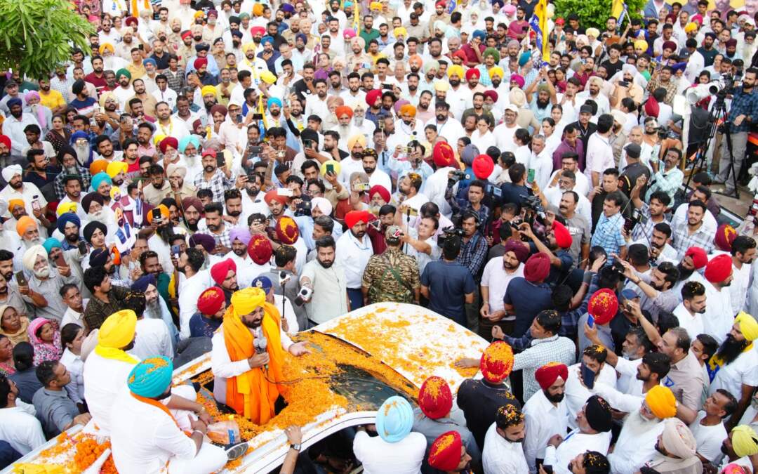 ਮੁੱਖ ਮੰਤਰੀ ਭਗਵੰਤ ਮਾਨ ਨੇ ਫ਼ਤਿਹਗੜ੍ਹ ਸਾਹਿਬ ਤੋਂ ‘ਆਪ’ ਉਮੀਦਵਾਰ ਗੁਰਪ੍ਰੀਤ ਜੀਪੀ ਲਈ ਕੀਤਾ ਚੋਣ ਪ੍ਰਚਾਰ, ਲੋਕਾਂ ਨੂੰ ਕਿਹਾ- ਕੰਮ ਕਰਨ ਵਾਲਿਆਂ ਨੂੰ 1 ਜੂਨ ਵਾਲੇ ਦਿਨ ਜ਼ਰੂਰ ਦਿਓ ਵੋਟ