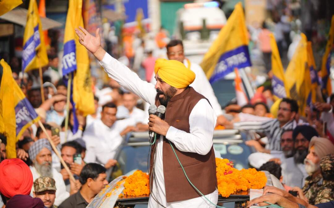 ਮੁੱਖ ਮੰਤਰੀ ਭਗਵੰਤ ਮਾਨ ਨੇ ਕੁਰੂਕਸ਼ੇਤਰ ਤੋਂ ‘ਆਪ’ ਉਮੀਦਵਾਰ ਡਾ. ਸੁਸ਼ੀਲ ਗੁਪਤਾ ਲਈ ਕੀਤਾ ਚੋਣ ਪ੍ਰਚਾਰ, ਕਿਹਾ- ਇਹ ਦੇਸ਼ ਦੇ ਲੋਕਤੰਤਰ ਅਤੇ ਸੰਵਿਧਾਨ ਨੂੰ ਬਚਾਉਣ ਲਈ ਚੋਣ ਹੈ