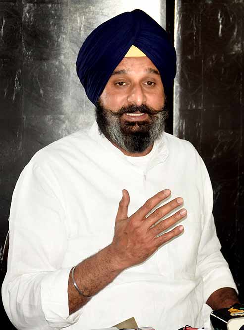 ਸੁਪਰੀਮ ਕੋਰਟ ਵਿਚ ਸਰਕਾਰ ਵੱਲੋਂ ਮੂਸੇਵਾਲਾ ਦੀ ਸੁਰੱਖਿਆ ਕਟੌਤੀ ਉਸਦੀ ਮੌਤ ਦਾ ਕਾਰਣ ਬਣਨ ਦੀ ਗੱਲ ਕਬੂਲਣ ਮਗਰੋਂ ਮੁੱਖ ਮੰਤਰੀ ’ਤੇ ਕਤਲ ਦਾ ਕੇਸ ਦਰਜ ਕੀਤਾ ਜਾਵੇ: ਬਿਕਰਮ ਸਿੰਘ ਮਜੀਠੀਆ