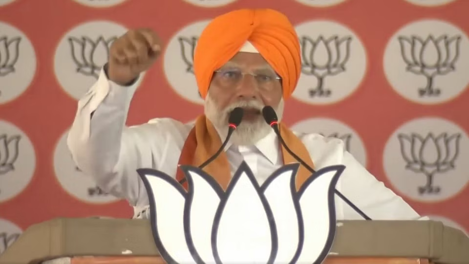 ਮੋਦੀ ਦੀ ਰੈਲੀ ਨਾਲ ਮਾਝੇ ਚ ਚੱਲੀ ਹਨੇਰੀ ਚ ਉਡੇ ਵਿਰੋਧੀ ਦਲ