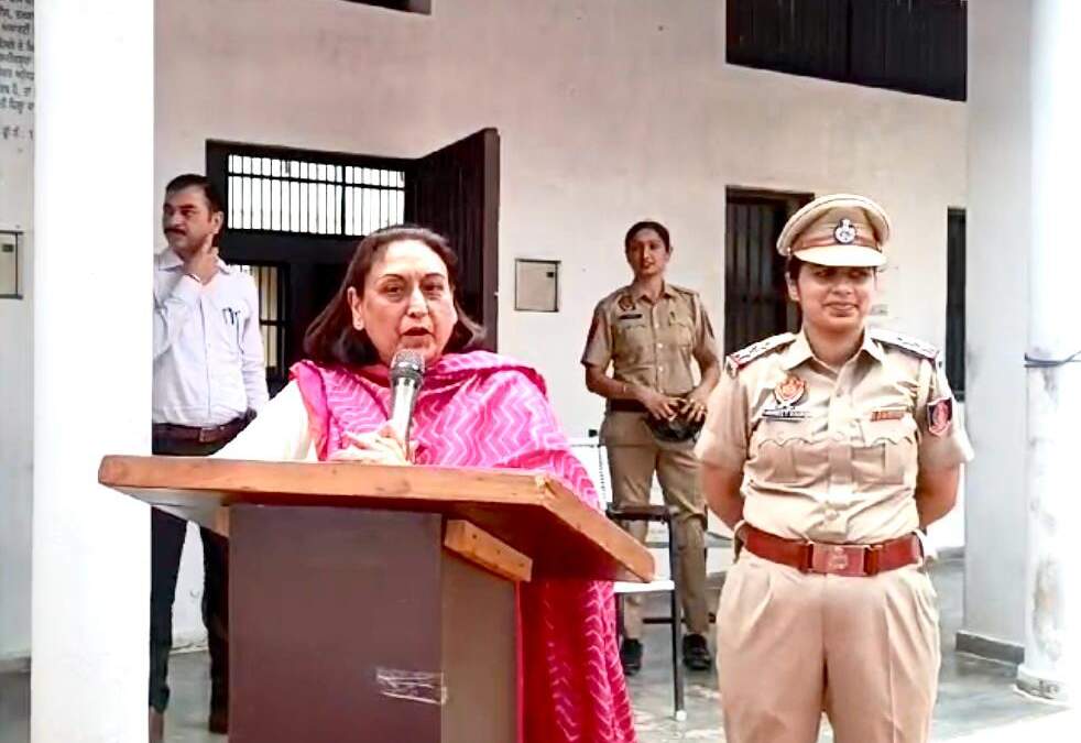 ਪੰਜਾਬ ਰਾਜ ਮਹਿਲਾ ਕਮਿਸ਼ਨ ਵੱਲੋਂ ਜੇਲ੍ਹਾਂ ਦਾ ਦੌਰਾ ਮਹਿਲਾ ਕੈਦੀਆਂ ਦੇ ਜੀਵਨ ਵਿੱਚ ਵੱਡਾ ਬਦਲਾਅ ਲਿਆਵੇਗਾ: ਰਾਜ ਲਾਲੀ ਗਿੱਲ