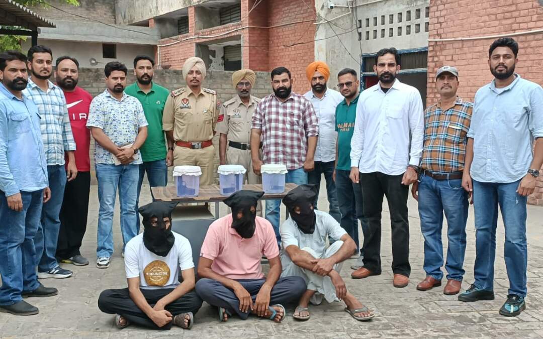 ਪੰਜਾਬ ਪੁਲਿਸ ਨੇ ਸੂਬੇ ਵਿੱਚ ਲਾਰੈਂਸ ਬਿਸ਼ਨੋਈ ਅਤੇ ਗੋਲਡੀ ਬਰਾੜ ਦੇ ਸਾਥੀਆਂ ਵੱਲੋਂ ਟਾਰਗੇਟ ਕਿਲਿੰਗ ਦੀ ਯੋਜਨਾ ਨੂੰ ਕੀਤਾ ਨਾਕਾਮ; ਤਿੰਨ ਸ਼ੂਟਰ ਗ੍ਰਿਫ਼ਤਾਰ