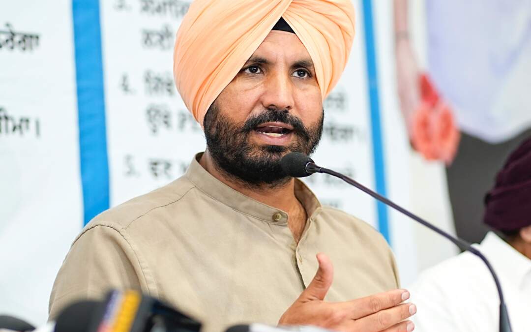 ਵੜਿੰਗ ਨੇ ‘ਆਪ’ ਦੇ ‘ਬਿਜਲੀ ਕੱਟ’ ਮੁਕਤ ਪੰਜਾਬ ਦੇ ਦਾਅਵਿਆਂ ਦਾ ਮਜ਼ਾਕ ਉਡਾਇਆ