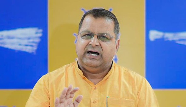 ਗੁਜਰਾਤ ਦੀ ਜੇਲ੍ਹ ਵਿੱਚ ਬੰਦ ਗੈਂਗਸਟਰ ਲਾਰੈਂਸ ਬਿਸ਼ਨੋਈ ਦੀ ਵੀਡੀਓ ਸਾਹਮਣੇ ਆਉਣ ਤੋਂ ਬਾਅਦ ਆਮ ਆਦਮੀ ਪਾਰਟੀ ਨੇ ਬੀਜੇਪੀ ਅਤੇ ਸੁਨੀਲ ਜਾਖੜ ਨੂੰ ਘੇਰਿਆ