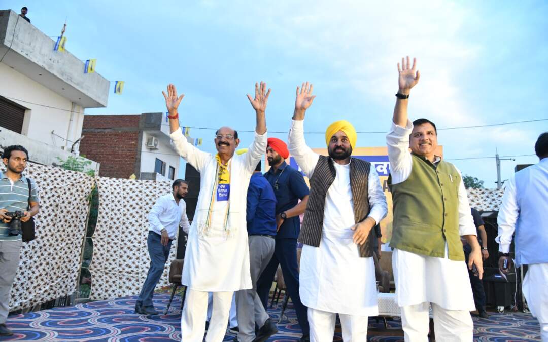 ਮੁੱਖ ਮੰਤਰੀ ਭਗਵੰਤ ਮਾਨ ਨੇ ਜਲੰਧਰ ਪੱਛਮੀ ਵਿਧਾਨ ਸਭਾ ਵਿੱਚ ਕੀਤੀ ਜਨ ਸਭਾਵਾਂ, ਲੋਕਾਂ ਨੂੰ ‘ਆਪ’ ਉਮੀਦਵਾਰ ਨੂੰ ਜਿਤਾਉਣ ਦੀ ਕੀਤੀ ਅਪੀਲ