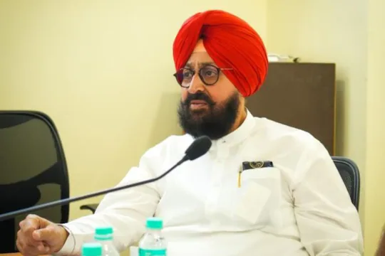 ਬਾਜਵਾ ਨੇ ਪੰਜਾਬ ਦੀਆਂ ਸਹਿਕਾਰੀ ਸੰਸਥਾਵਾਂ ਦੀ ਅਣਦੇਖੀ ਕਰਨ ਲਈ ‘ਆਪ’ ਸਰਕਾਰ ਦੀ ਆਲੋਚਨਾ ਕੀਤੀ