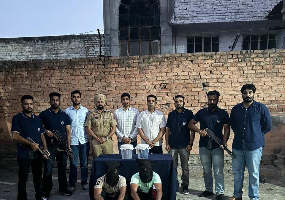 ਪੰਜਾਬ ਪੁਲਿਸ ਨੇ ਰਾਜਸਥਾਨ ਪੁਲਿਸ ਨਾਲ ਸਾਂਝੀ ਕਾਰਵਾਈ ਤਹਿਤ ਲਾਰੇਂਸ ਬਿਸ਼ਨੋਈ ਗੈਂਗ ਦੇ ਤਿੰਨ ਕਾਰਕੁਨਾਂ ਨੂੰ ਕੀਤਾ ਗ੍ਰਿਫਤਾਰ; ਦੋ ਪਿਸਤੌਲ ਬਰਾਮਦ