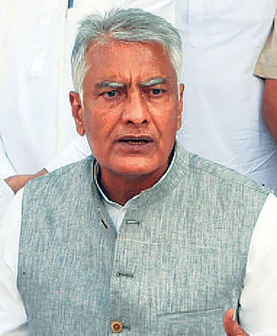 ਜਾਖੜ ਨੇ ਮੁੱਖ ਮੰਤਰੀ ਮਾਨ ਦੇ ਪਰਿਵਾਰ ‘ਤੇ ਲੱਗੇ ਭ੍ਰਿਸ਼ਟਾਚਾਰ ਦੇ ਦੋਸ਼ਾਂ ਦੀ ਅਦਾਲਤ ਦੀ ਨਿਗਰਾਨੀ ਵਿਚ ਜਾਂਚ ਦੀ ਮੰਗ ਕੀਤੀ