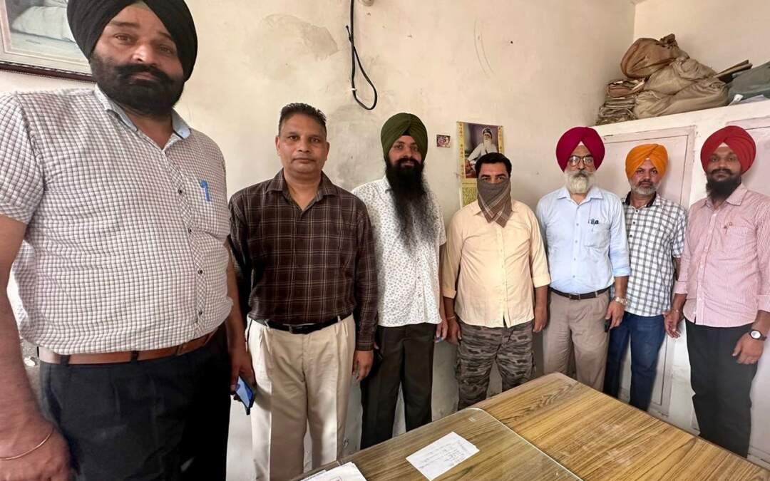 10,000 ਰੁਪਏ ਰਿਸ਼ਵਤ ਲੈਂਦਾ ਨਗਰ ਕੌਂਸਲ ਦਾ ਕਲਰਕ ਵਿਜੀਲੈਂਸ ਬਿਊਰੋ ਵੱਲੋਂ ਕਾਬੂ