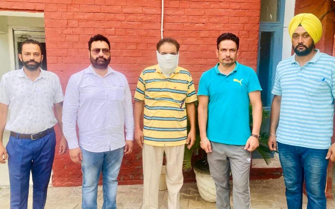 1,10,000 ਰੁਪਏ ਰਿਸ਼ਵਤ ਲੈਂਦਾ ਏ.ਐਸ.ਆਈ. ਵਿਜੀਲੈਂਸ ਬਿਊਰੋ ਵੱਲੋਂ ਗ੍ਰਿਫ਼ਤਾਰ