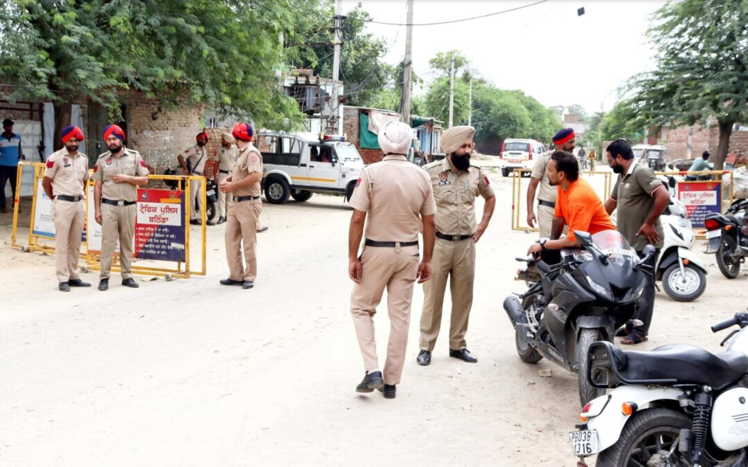 ਅਪ੍ਰੇਸ਼ਨ ਈਗਲ-5: ਪੰਜਾਬ ਪੁਲਿਸ ਨੇ ਵੱਡੇ ਪੱਧਰ ਤੇ ਅਪਰੇਸ਼ਨ ਦੌਰਾਨ ਨਸ਼ਿਆਂ ਦੇ ਹੌਟਸਪੌਟਸ ਨੂੰ ਬਣਾਇਆ ਨਿਸ਼ਾਨਾ; ਚਾਰ ਭਗੌੜਿਆਂ ਸਮੇਤ  86 ਵਿਅਕਤੀ ਗ੍ਰਿਫਤਾਰ