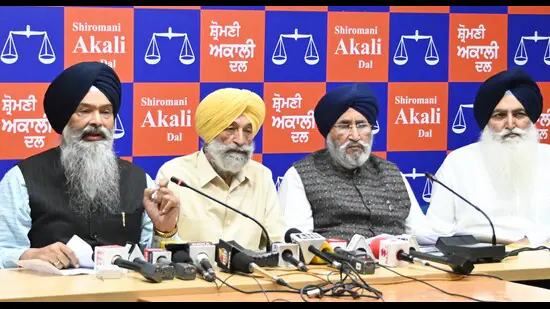 ਪਿਛਲੀ ਕਾਂਗਰਸ ਸਰਕਾਰ ਅਤੇ ਮੌਜੂਦਾ ‘ਆਪ’ – ਅਕਾਲੀ ਦਲ ਦੋਵਾਂ ਦੀ ਬੇਰੁਖ਼ੀ ਕਾਰਨ ਪੀੜਤ ਅਨੁਸੂਚਿਤ ਜਾਤੀ ਦੇ ਵਿਦਿਆਰਥੀ