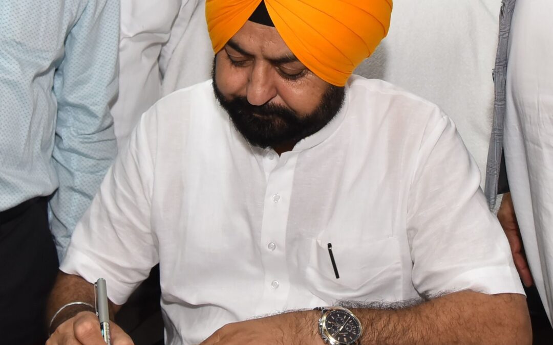 ਹਰਦੀਪ ਸਿੰਘ ਮੁੰਡੀਆਂ ਨੇ ਕੈਬਨਿਟ ਮੰਤਰੀ ਵਜੋਂ ਅਹੁਦਾ ਸੰਭਾਲਿਆ