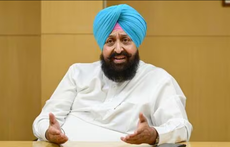 ਆਮ ਆਦਮੀ ਪਾਰਟੀ ਨੇ ਇਜਲਾਸ ਦੇ ਦਿਨ ਘਟਾ ਕੇ ਪ੍ਰਕਿਰਿਆ ਦੇ ਨਿਯਮਾਂ ਦੀ ਉਲੰਘਣਾ ਕੀਤੀ: ਬਾਜਵਾ