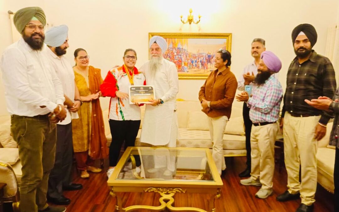 ਪੰਜਾਬ ਵਿਧਾਨ ਸਭਾ ਦੇ ਸਪੀਕਰ ਵੱਲੋਂ ਬਾਕਸਿੰਗ ਚੈਂਪੀਅਨ ਗੁਰਸੀਰਤ ਕੌਰ ਦਾ ਸਨਮਾਨ