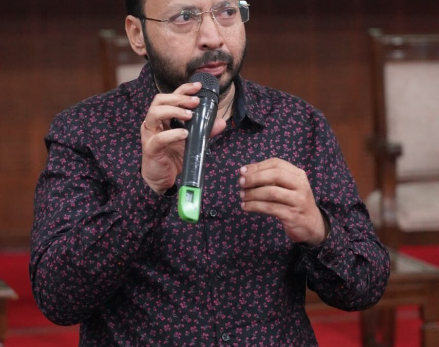 ਪ੍ਰਗਤੀ ਅਧੀਨ ਸਮੂਹ ਵਿਕਾਸ ਕਾਰਜ ਤੈਅ ਸਮੇਂ ਅੰਦਰ ਮੁਕੰਮਲ ਕੀਤੇ ਜਾਣ: ਡਾ ਰਵਜੋਤ ਸਿੰਘ