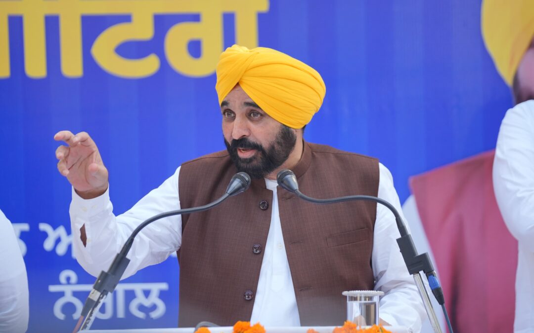 ਭਗਵੰਤ ਸਿੰਘ ਮਾਨ ਸਰਕਾਰ ਦੀਆਂ ਕੋਸ਼ਿਸ਼ਾਂ ਨੂੰ ਪਿਆ ਬੂਰ : ਨਿੱਜੀ ਸਕੂਲਾਂ ਤੋਂ ਨਾਮ ਕਟਵਾ ਕੇ ਵਿਦਿਆਰਥੀ ਲੈ ਰਹੇ ਨੇ ਸਰਕਾਰੀ ਸਕੂਲਾਂ ਵਿਚ ਦਾਖਲੇ