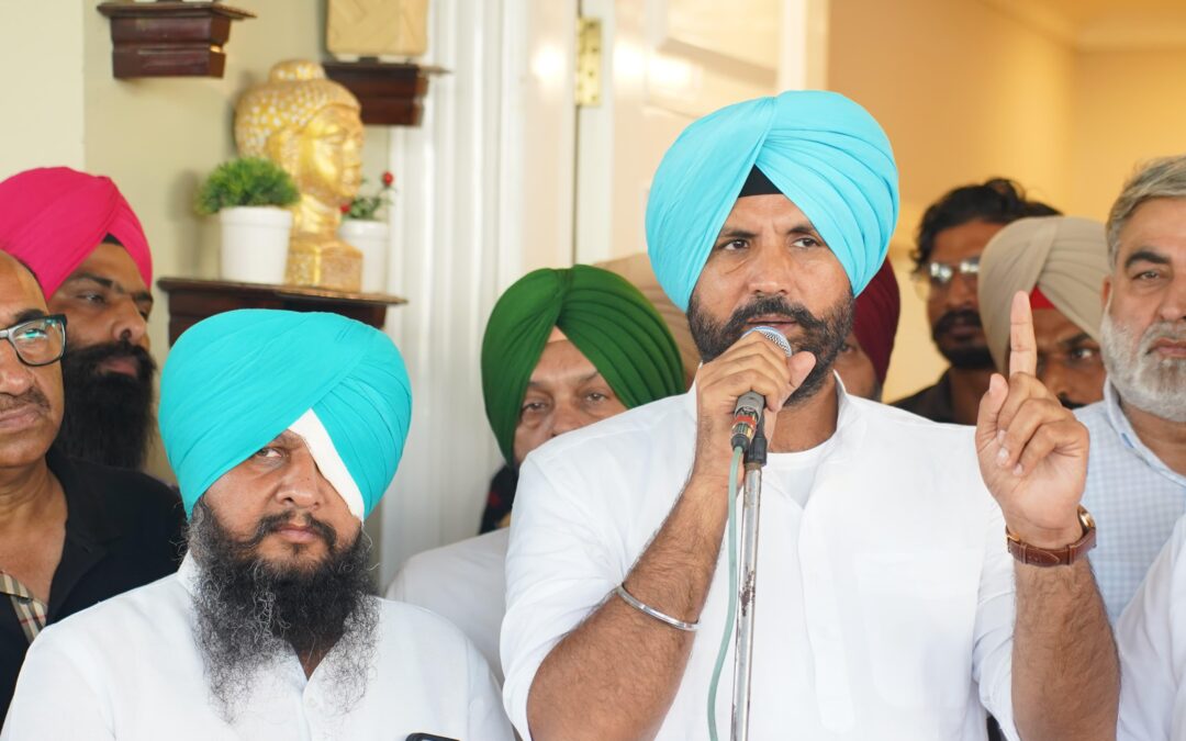 ਰਾਜਾ ਵੜਿੰਗ ਨੇ ਜ਼ੀਰਾ ਦਾ ਦੌਰਾ ਕੀਤਾ ਅਤੇ ਹਿੰਸਕ ਹਮਲੇ ‘ਚ ਜ਼ਖਮੀ ਹੋਏ ਪੰਚਾਇਤੀ ਚੋਣਾਂ ਦੇ ਉਮੀਦਵਾਰਾਂ ਨਾਲ ਕੀਤੀ ਮੁਲਾਕਾਤ