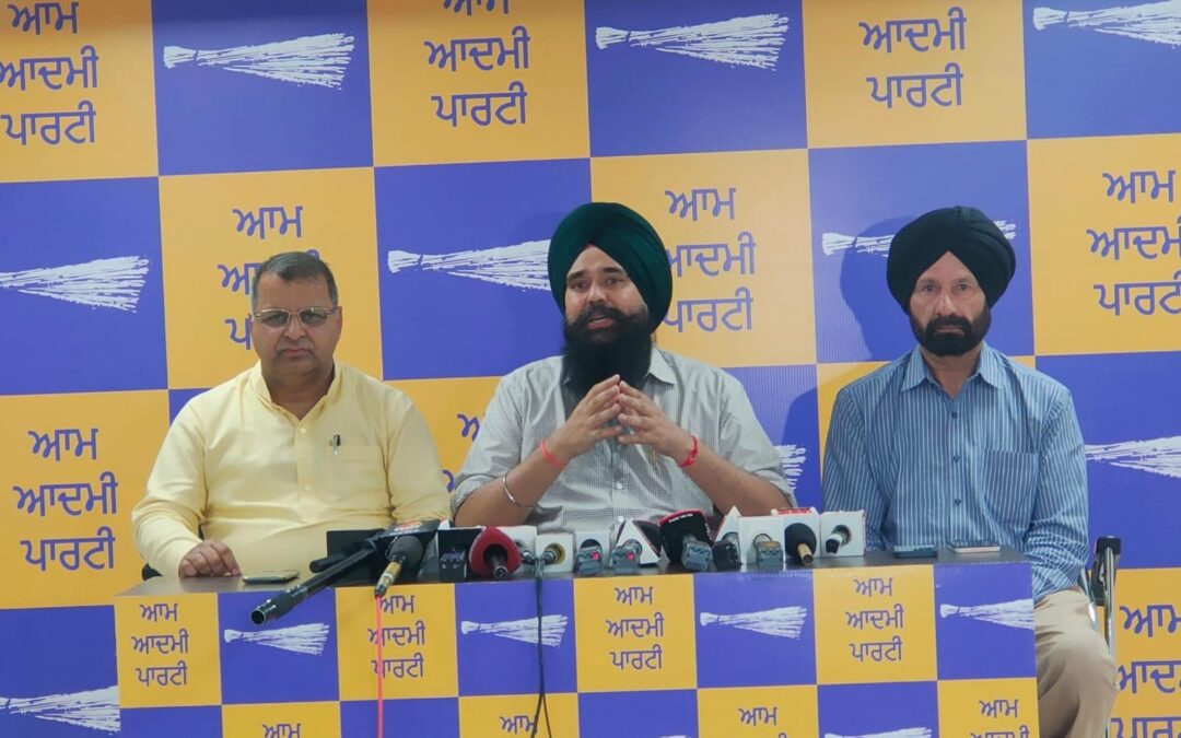 ਤਲਵੰਡੀ ਮੋਹਰ ਸਿੰਘ ‘ਚ ‘ਆਪ’ ਵਰਕਰ ਦੇ ਕਤਲ ‘ਤੇ ਆਮ ਆਦਮੀ ਪਾਰਟੀ ਨੇ ਪ੍ਰਗਟਾਇਆ ਦੁੱਖ