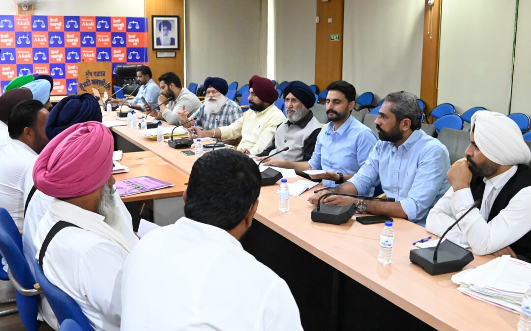 ਅਕਾਲੀ ਦਲ ਨੇ ਹਾਈਕੋਰਟ ਵਿੱਚ ਪੰਚਾਇਤੀ ਚੋਣਾਂ ਵਿੱਚ ਹੋਈਆਂ ਚੋਣਾਵੀ ਗੜਬੜੀਆਂ ਵਿਰੁੱਧ 25 ਪਟੀਸ਼ਨਾਂ ਦਾਇਰ ਕੀਤੀਆਂ, ਹੋਰ