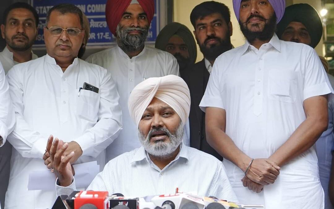 ਆਮ ਆਦਮੀ ਪਾਰਟੀ ਨੇ ਪੰਜਾਬ ਵਿੱਚ ਨਿਰਪੱਖ ਅਤੇ ਪਾਰਦਰਸ਼ੀ ਪੰਚਾਇਤੀ ਚੋਣਾਂ ਕਰਵਾਉਣ ਦੀ ਕੀਤੀ ਮੰਗ