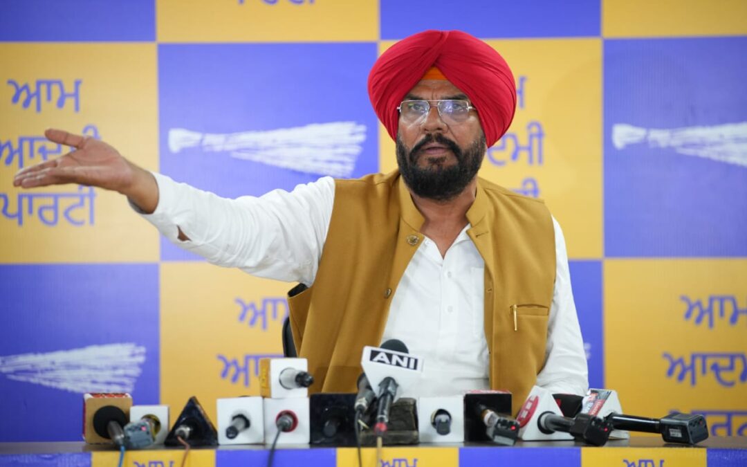 ਕਿਸਾਨ ਅੰਦੋਲਨ ਦਾ ਬਦਲਾ ਲੈਣਾ ਚਾਹੁੰਦੀ ਹੈ ਕੇਂਦਰ ਦੀ ਭਾਜਪਾ ਸਰਕਾਰ – ਆਪ